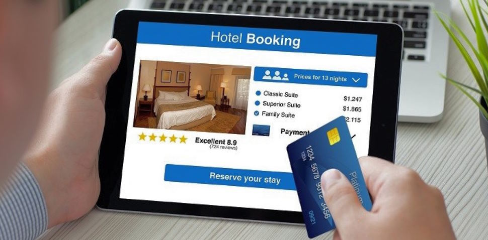 choosing the right hotel booking platform